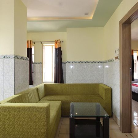 Hotel O Blue Diamond Варанасі Екстер'єр фото